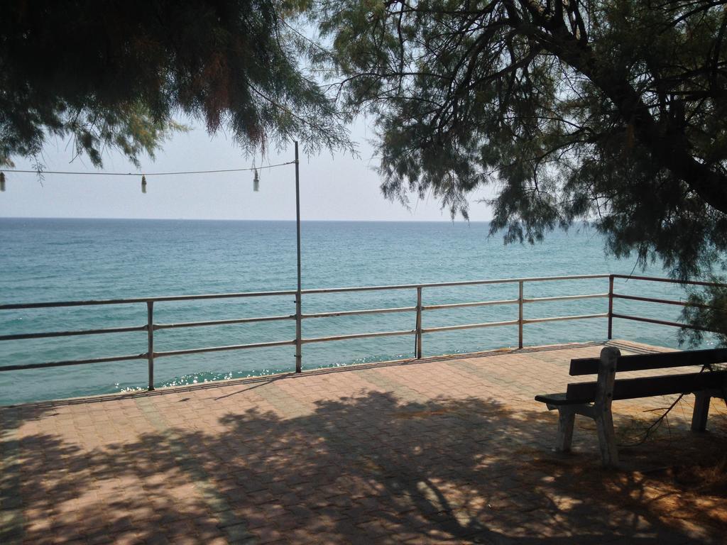 Platána Hotel Pelagos Studios מראה חיצוני תמונה