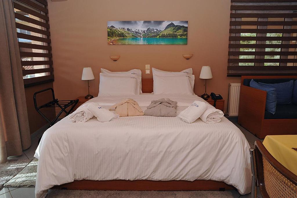Platána Hotel Pelagos Studios מראה חיצוני תמונה