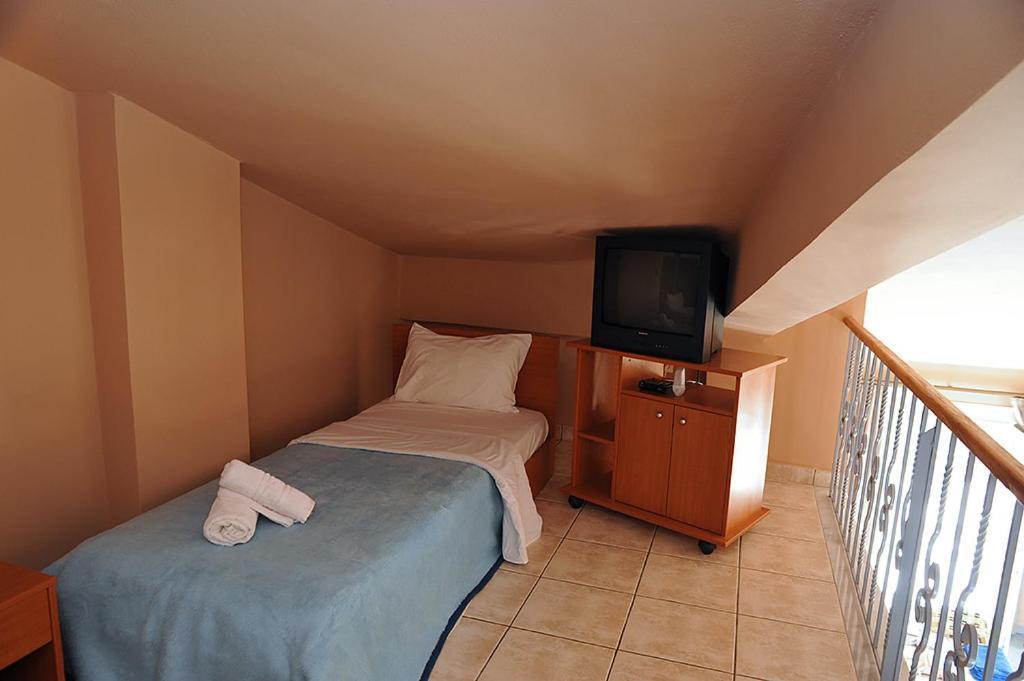 Platána Hotel Pelagos Studios מראה חיצוני תמונה