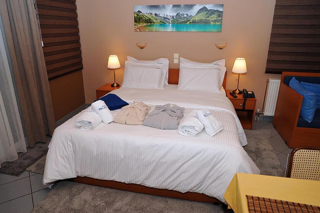 Platána Hotel Pelagos Studios מראה חיצוני תמונה