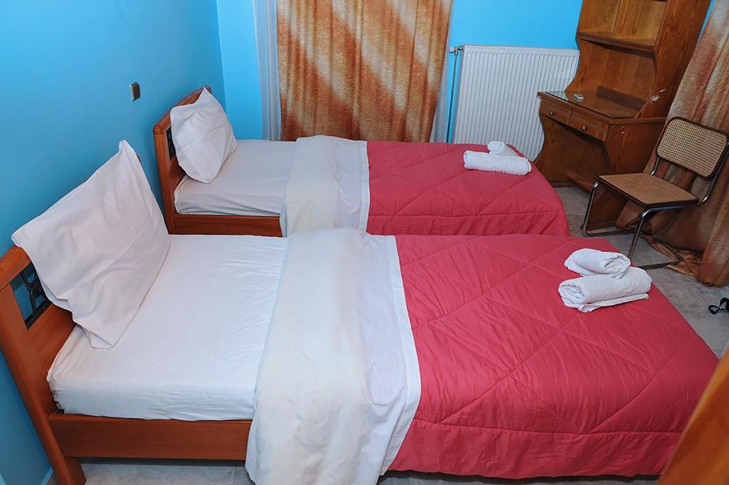 Platána Hotel Pelagos Studios מראה חיצוני תמונה